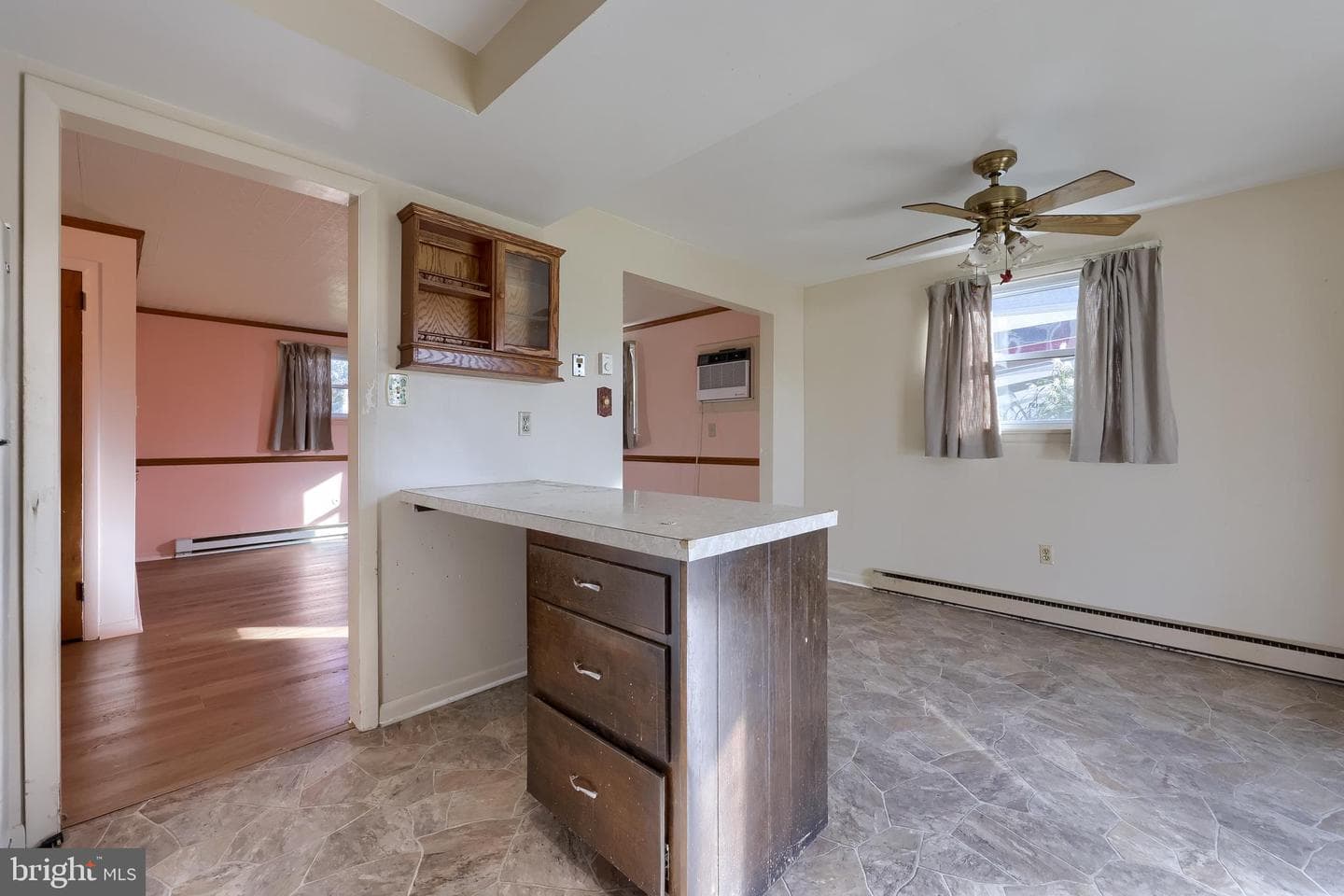 430 Biscayne Road photo 13