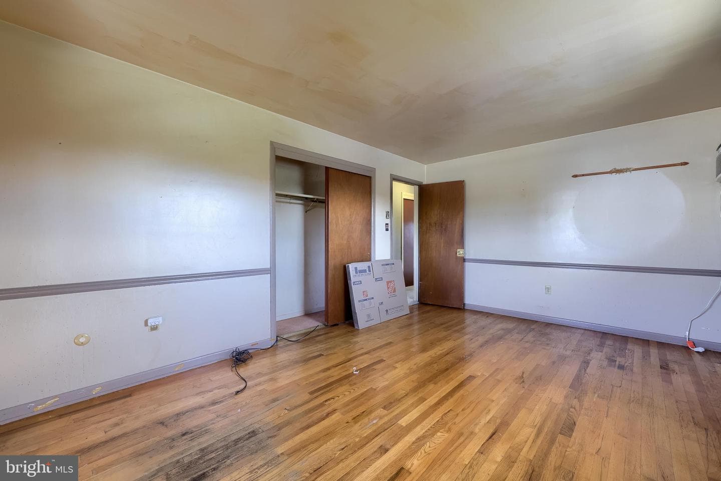 430 Biscayne Road photo 23