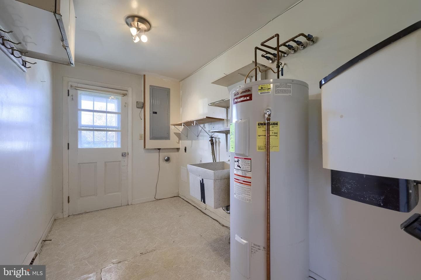 430 Biscayne Road photo 25