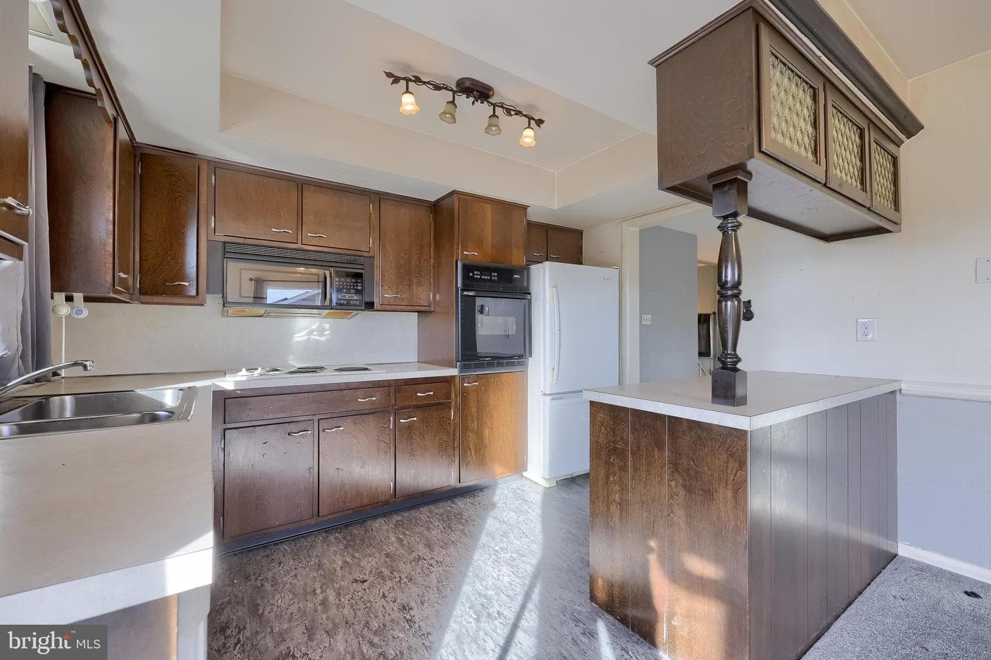 430 Biscayne Road photo 39