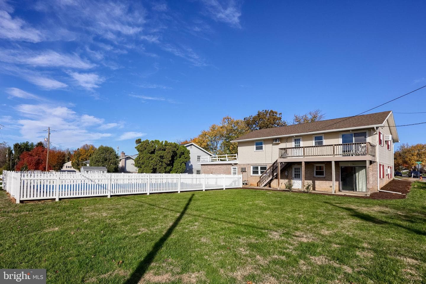 430 Biscayne Road photo 45