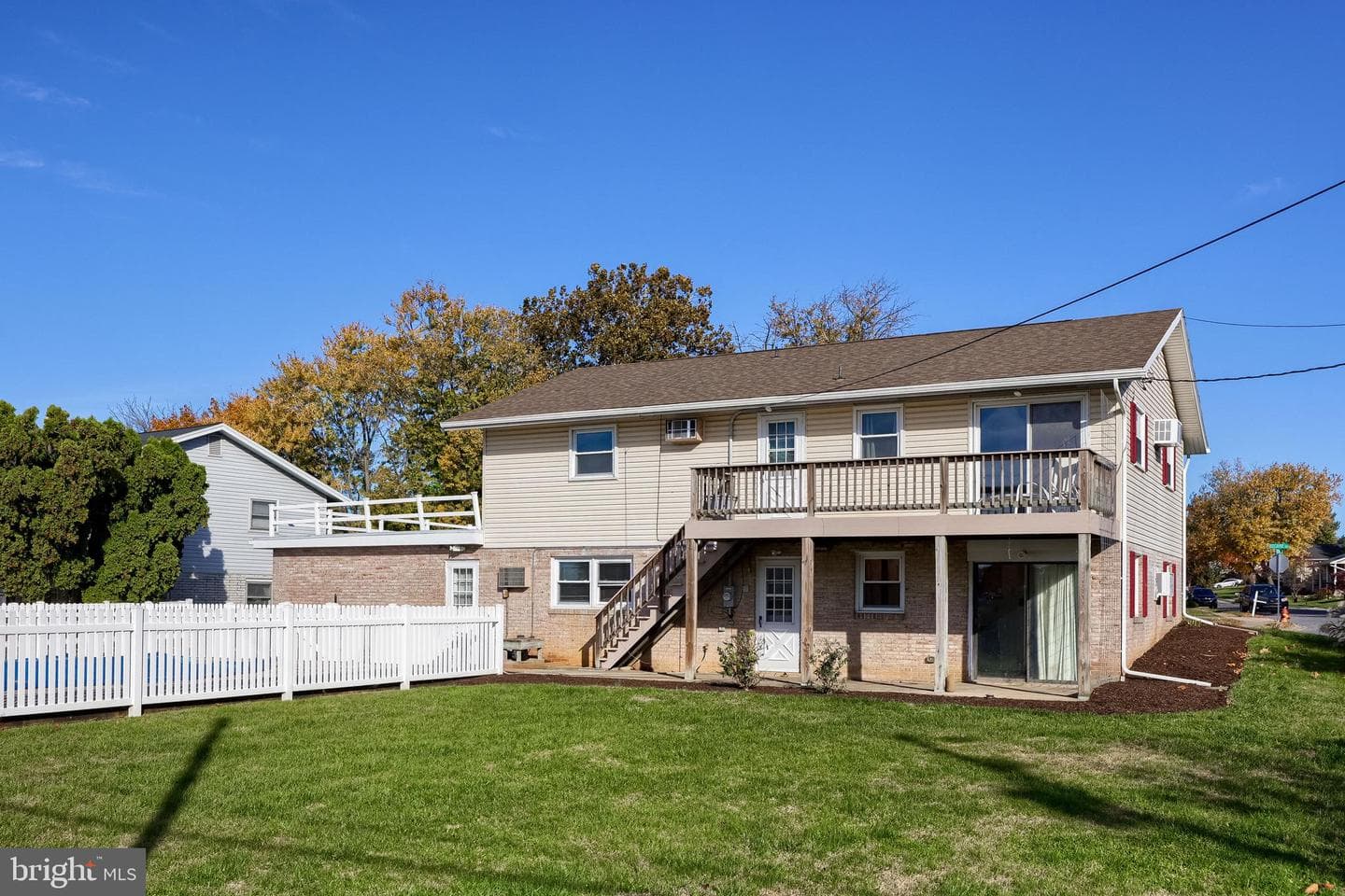 430 Biscayne Road photo 49