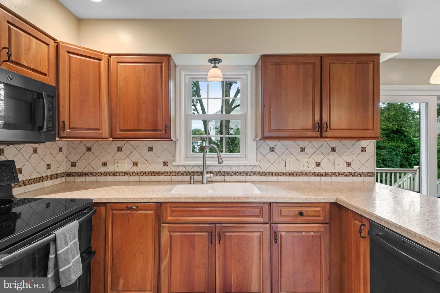 3632 Falcon Court photo 14