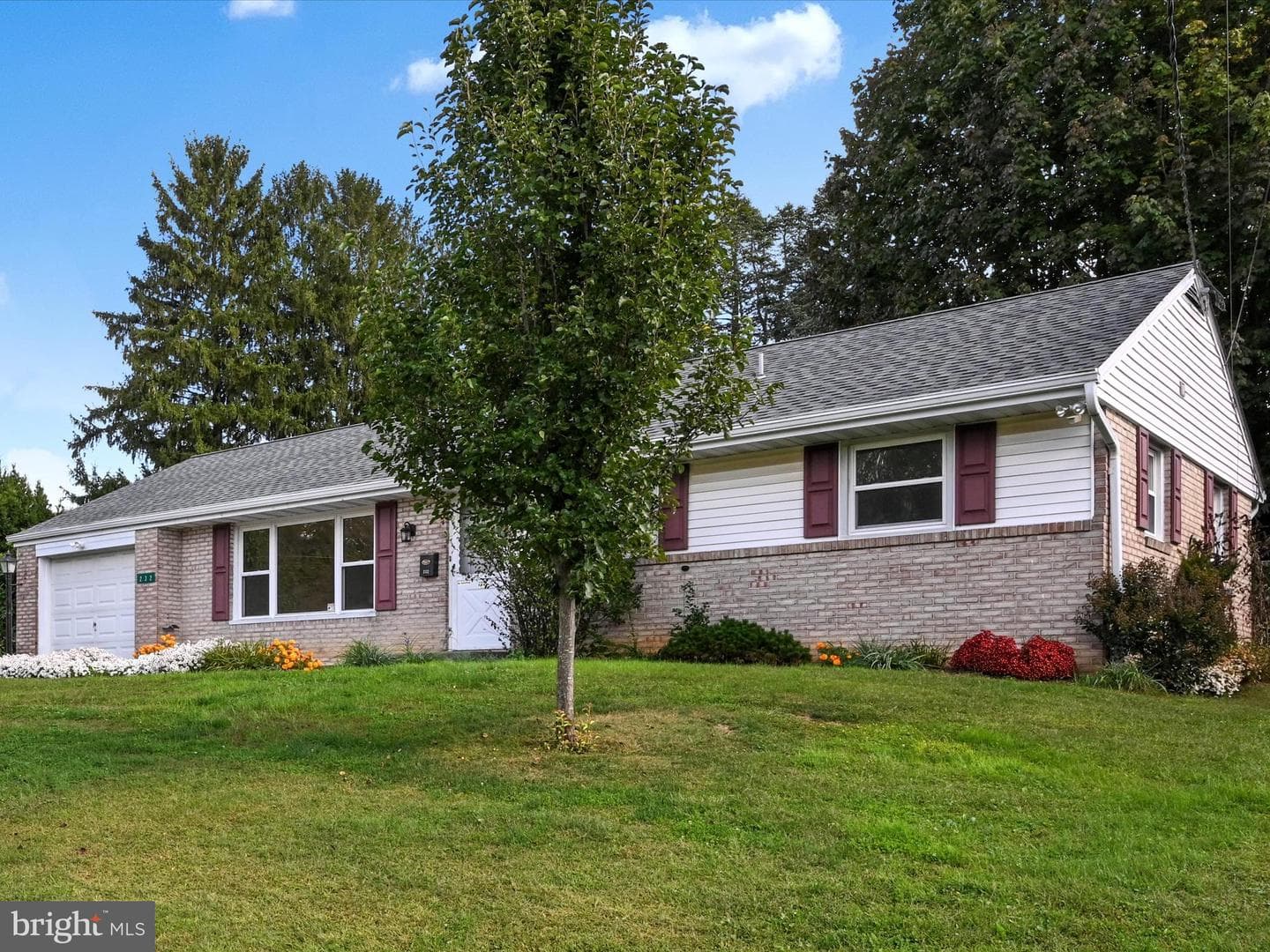 232 Circle Drive photo 2