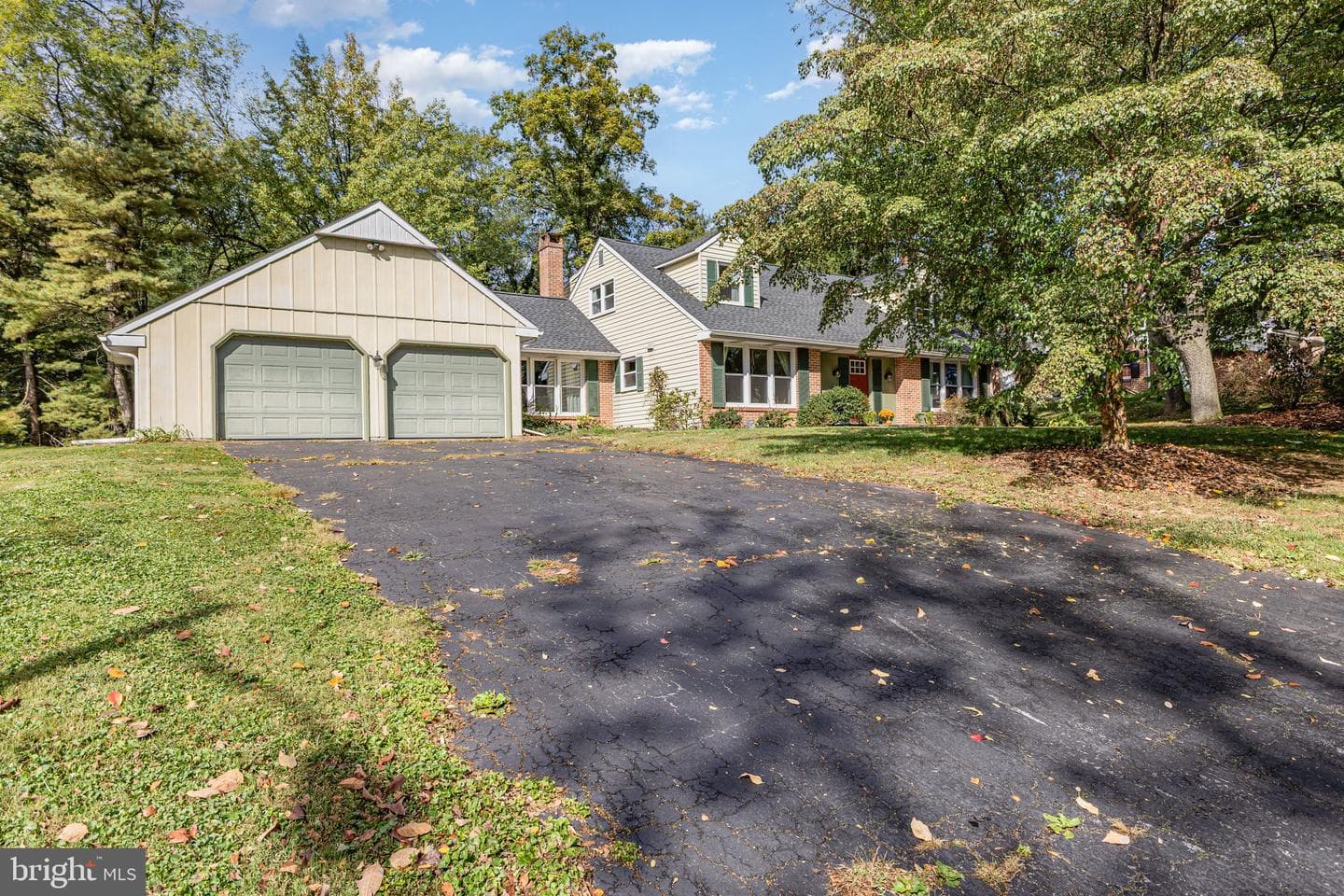 171 Westview Drive photo 3