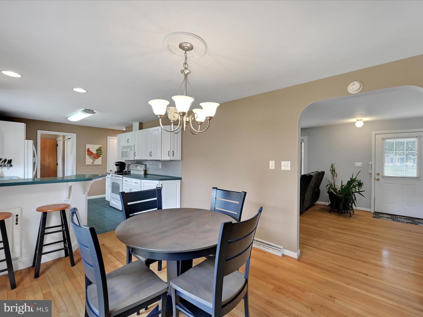 125 Corry Avenue photo 13