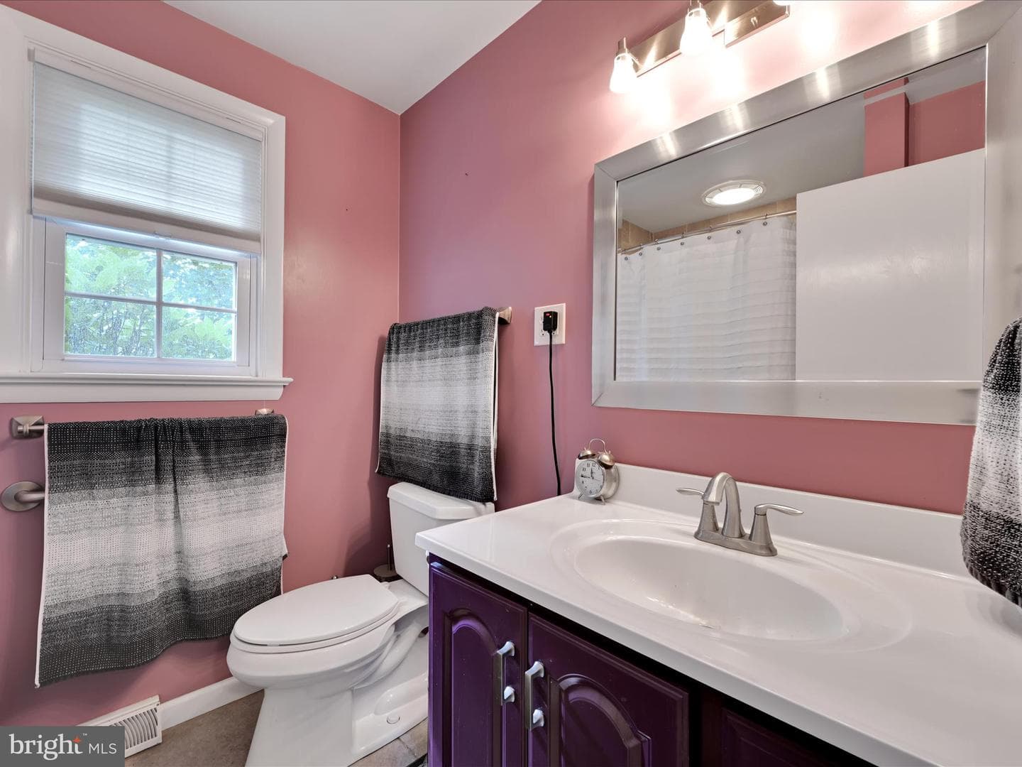 125 Corry Avenue photo 26