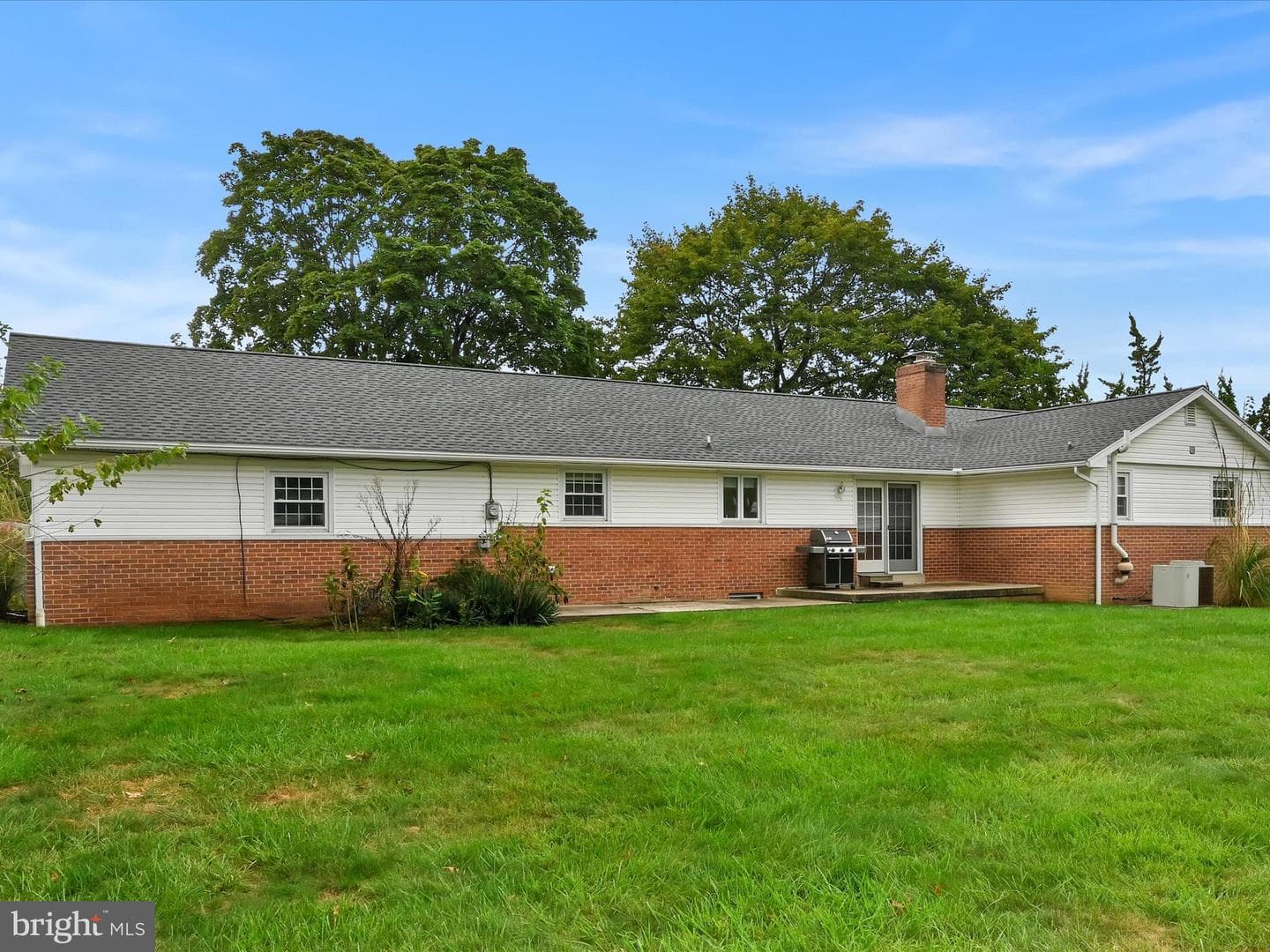 125 Corry Avenue photo 34