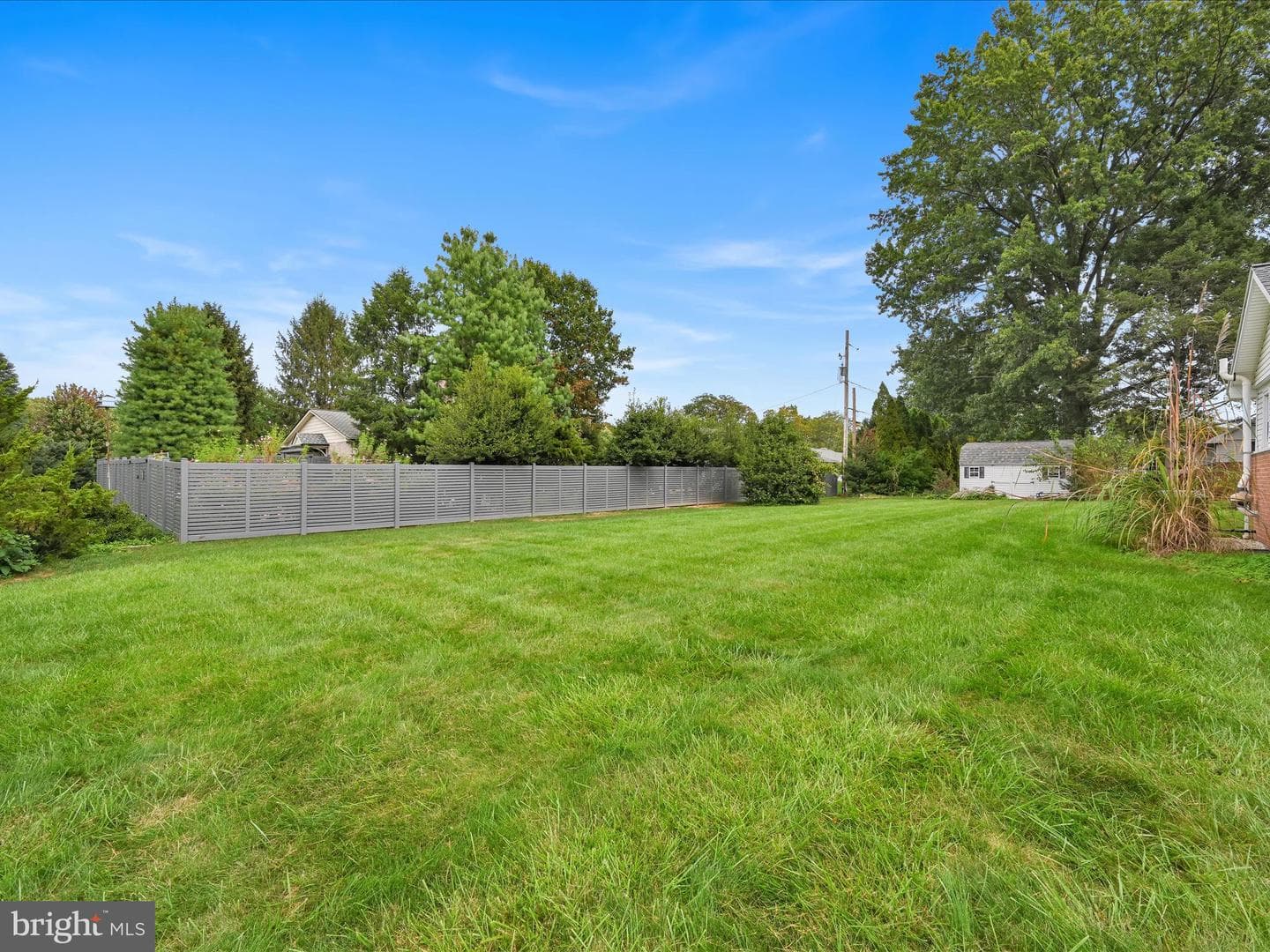 125 Corry Avenue photo 39