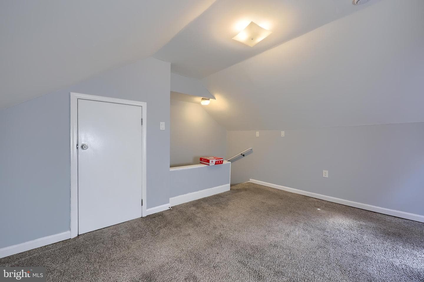 145 S 8th Street photo 22