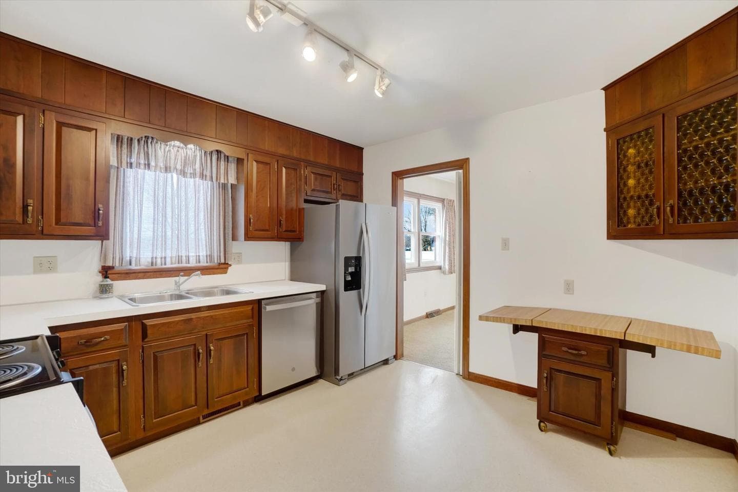 2236 Bob White Lane photo 10