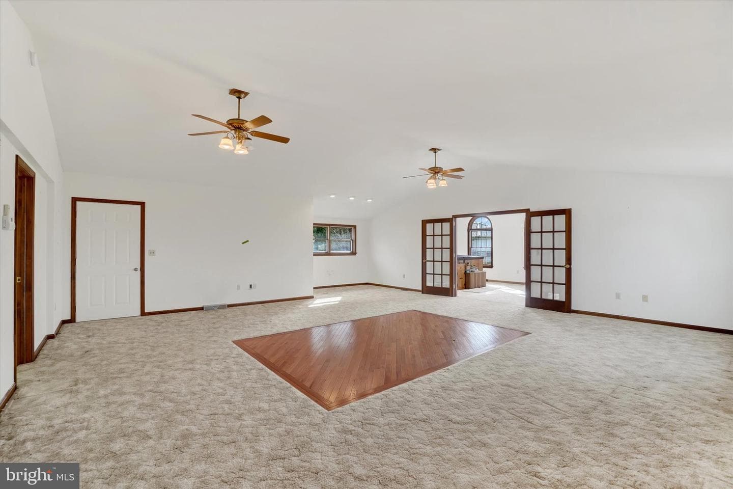 2236 Bob White Lane photo 15