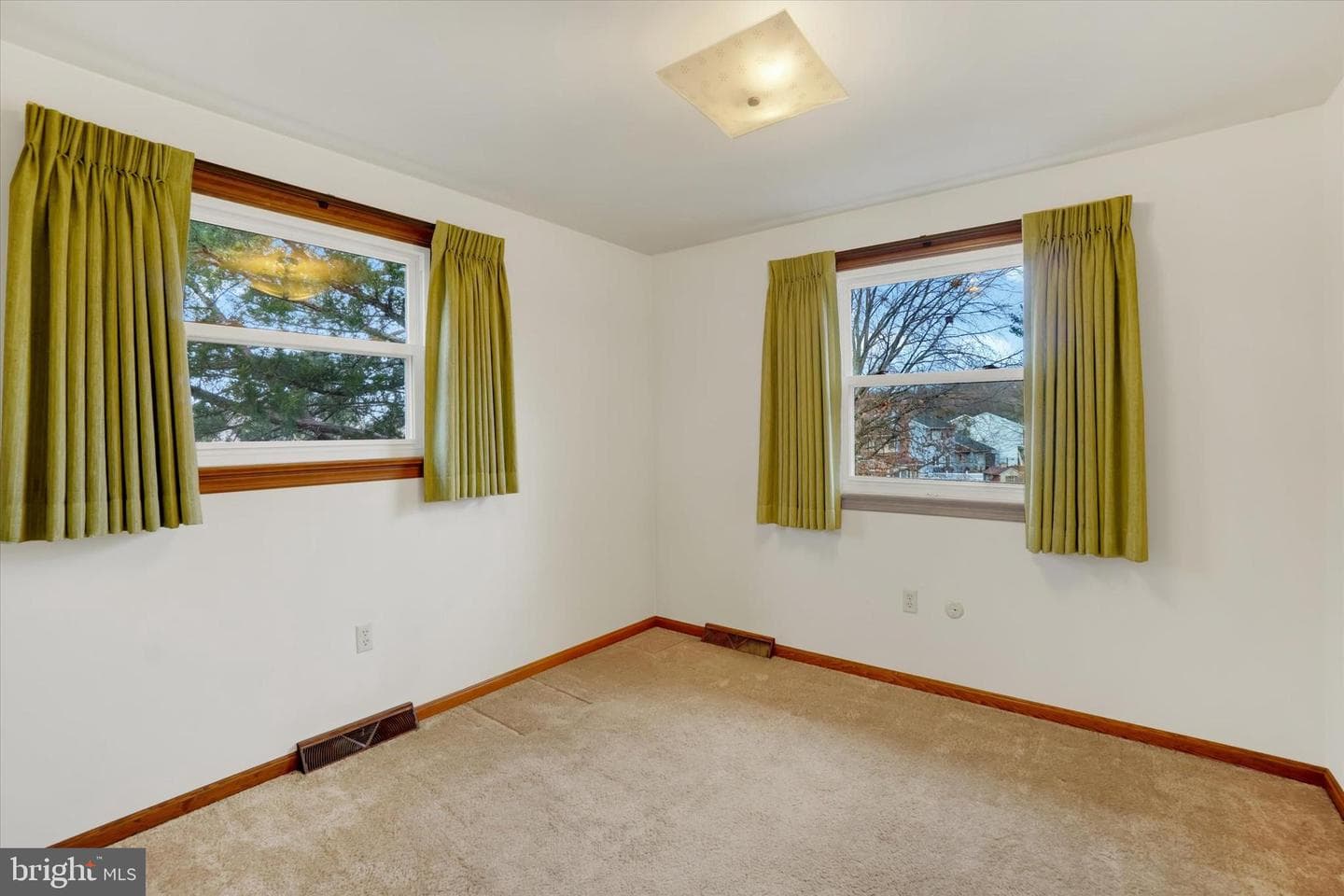 2236 Bob White Lane photo 30