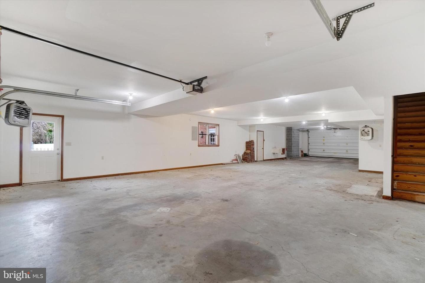 2236 Bob White Lane photo 33