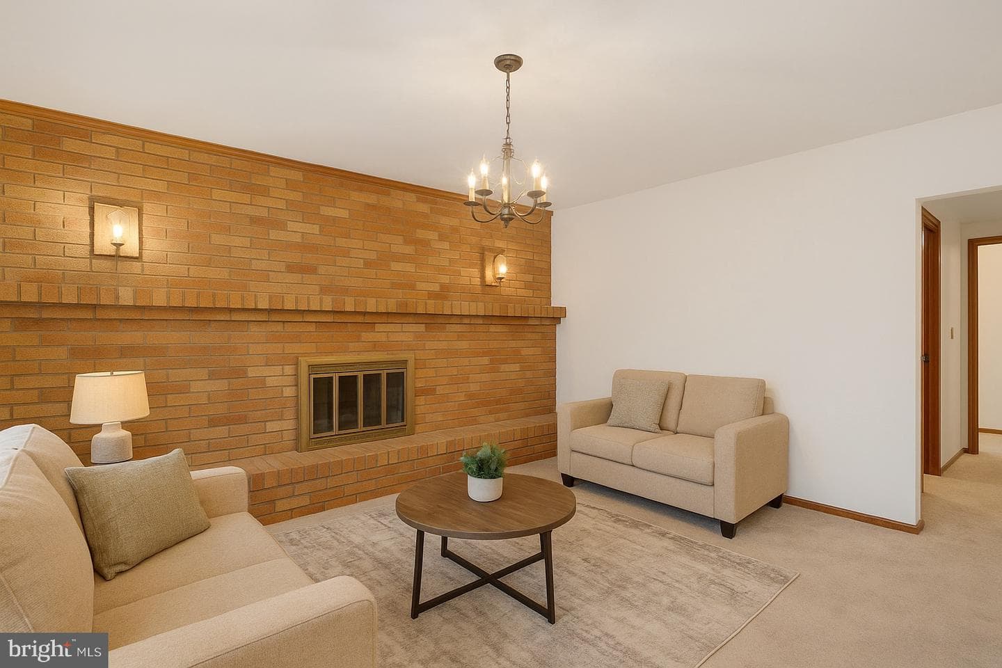 2236 Bob White Lane photo 4