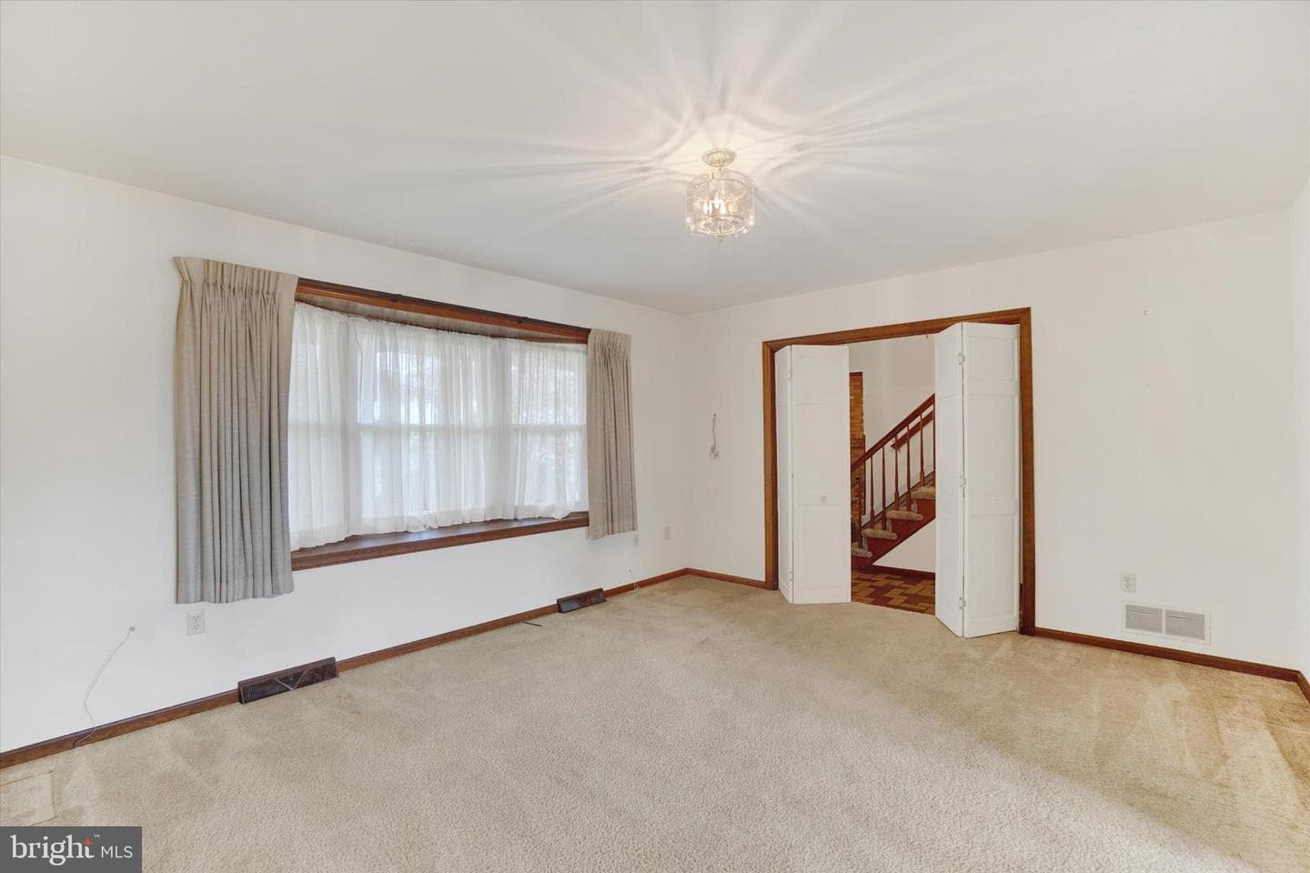 2236 Bob White Lane photo 7