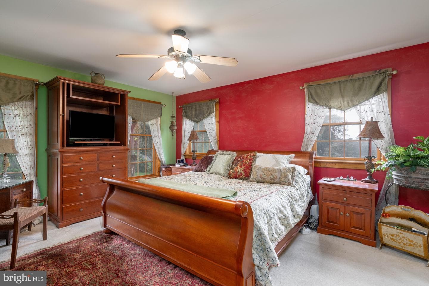 15 Phillip Drive photo 23