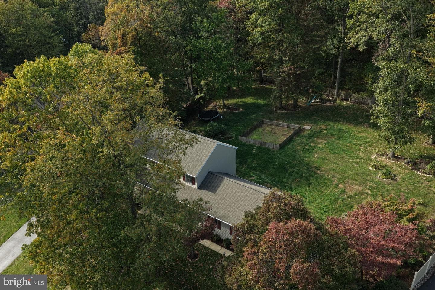 909 Hidden Hollow Drive photo 11