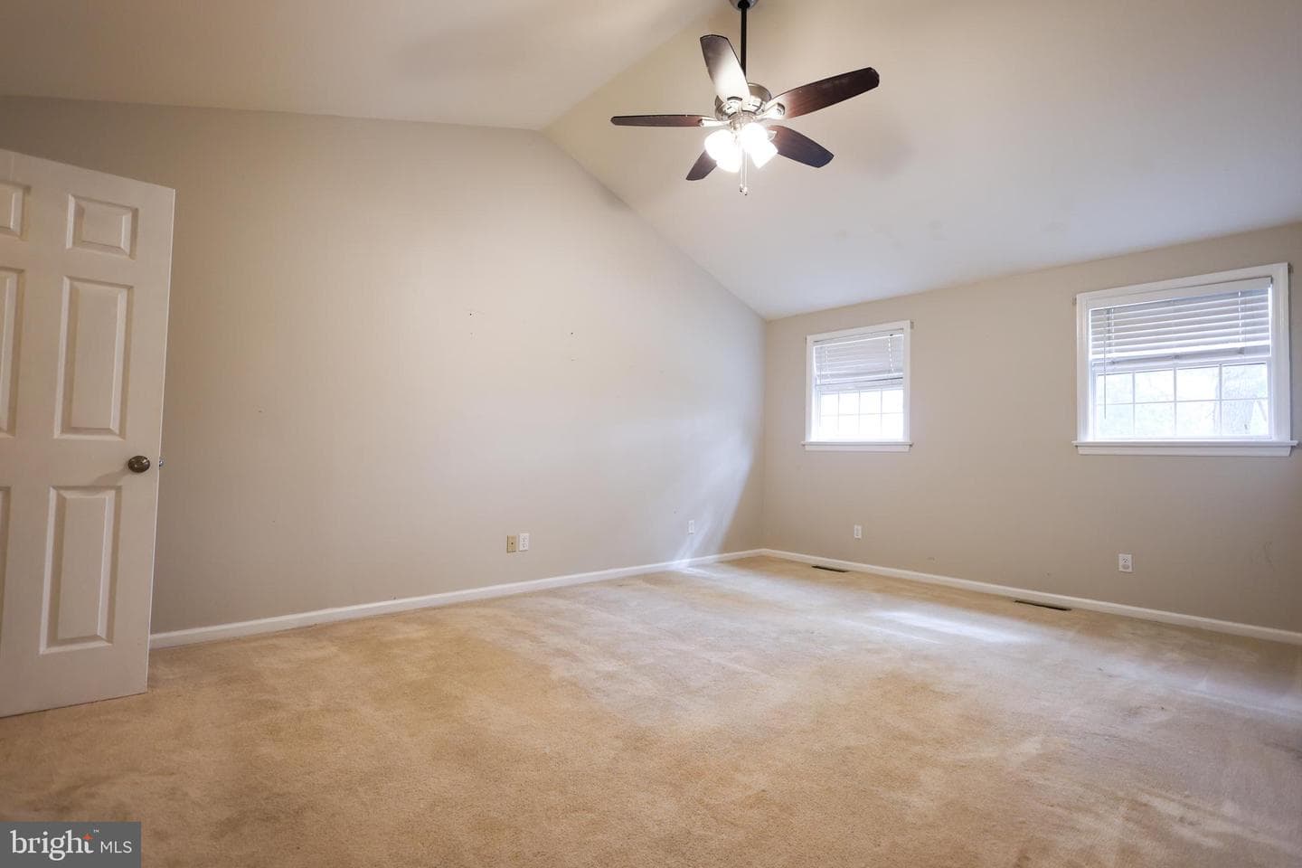 909 Hidden Hollow Drive photo 36