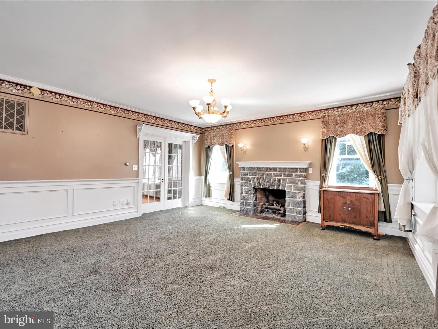 55 S Grant Street photo 11