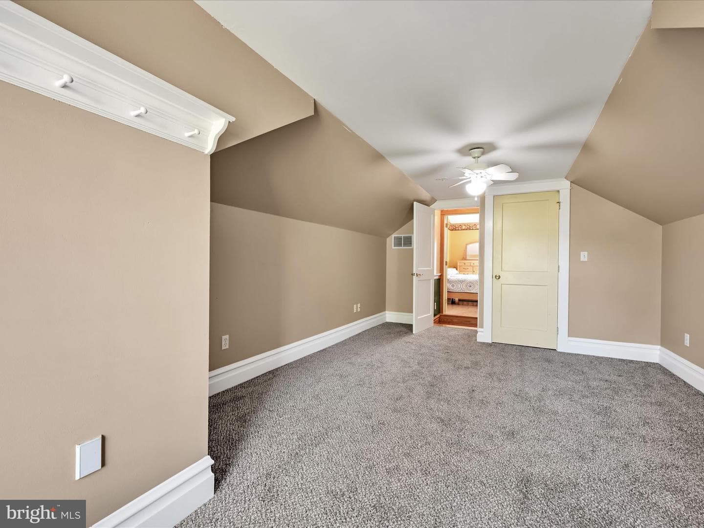 55 S Grant Street photo 33