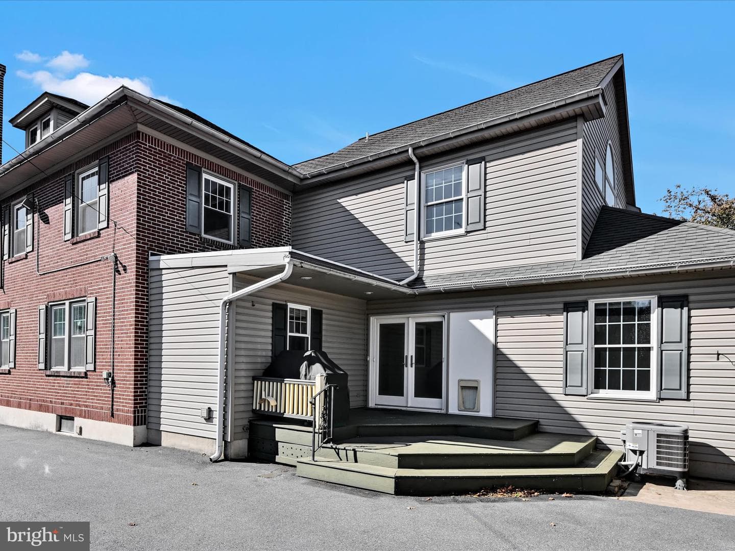 55 S Grant Street photo 48