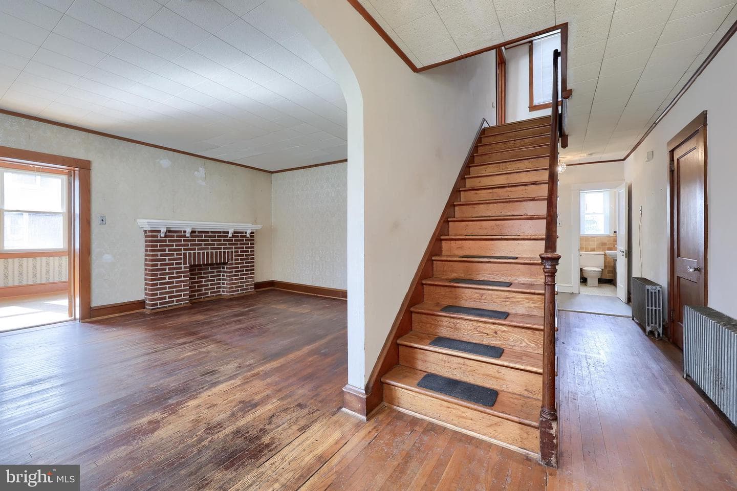 828-826 Highland Avenue photo 23