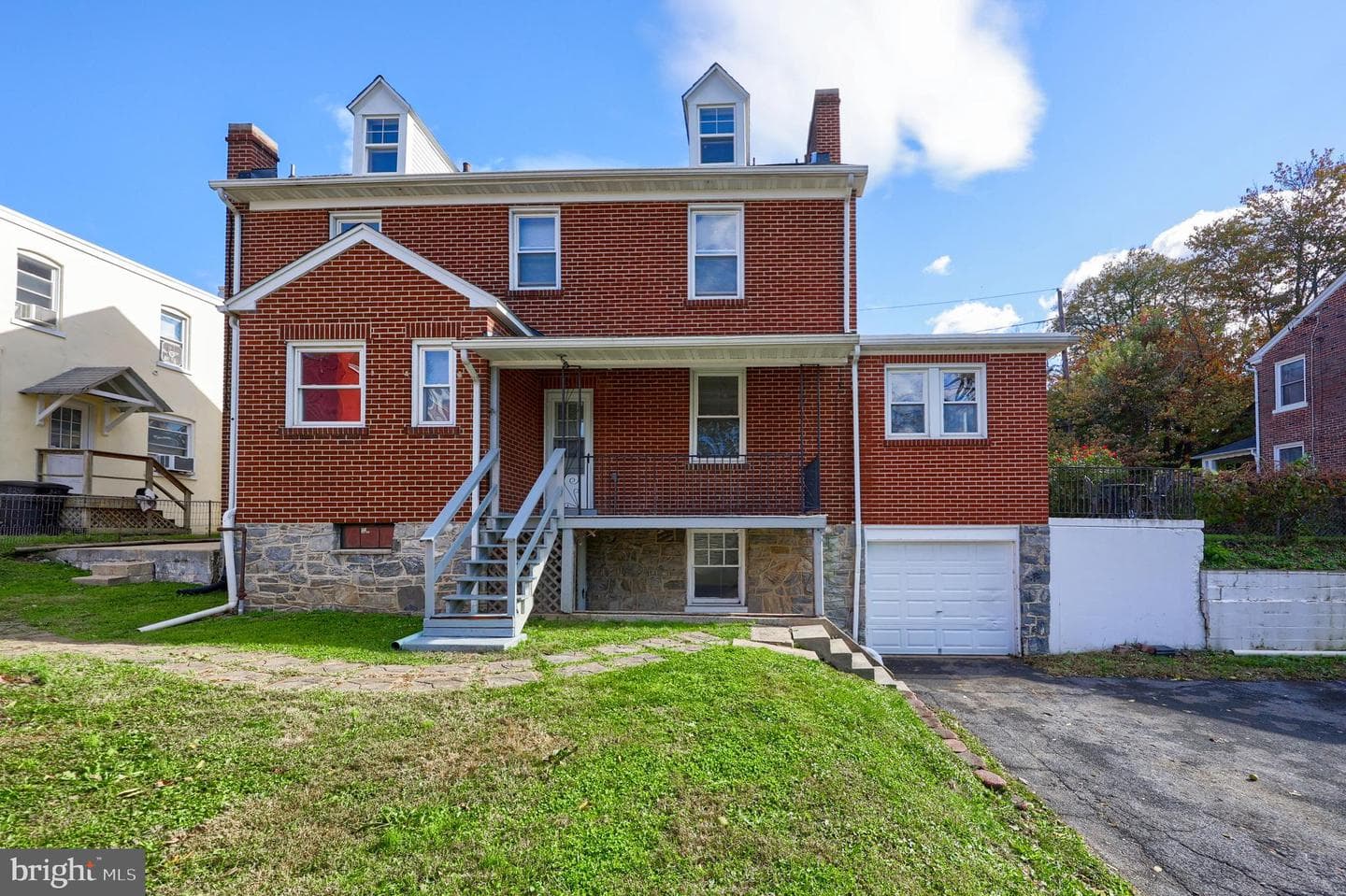 828-826 Highland Avenue photo 4