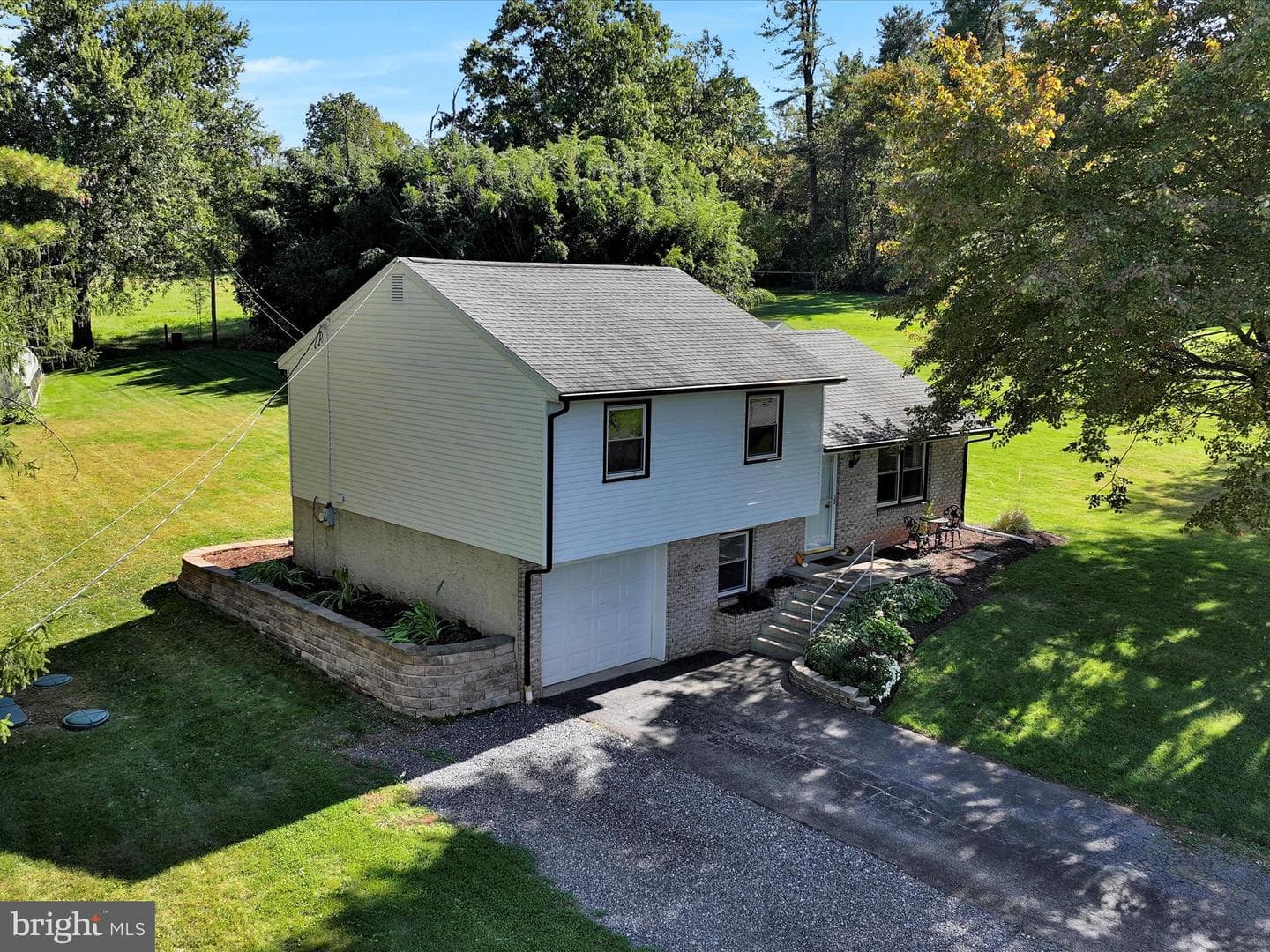 505 Hertzog Valley Road photo 2
