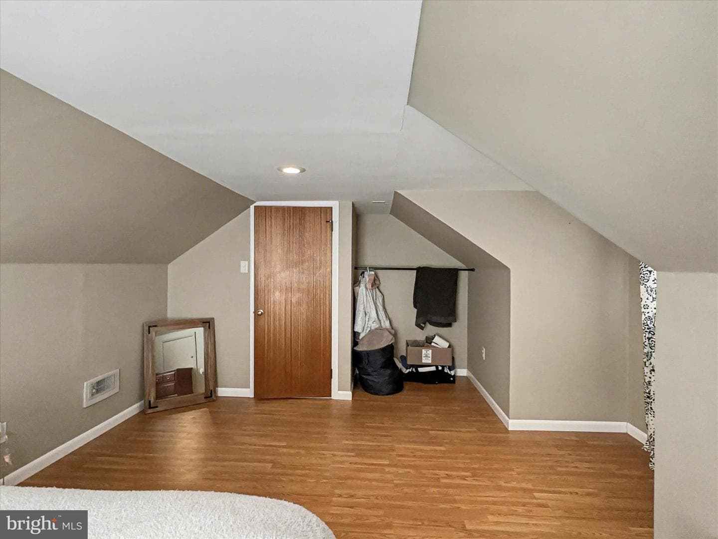53 Chestnut Street photo 14