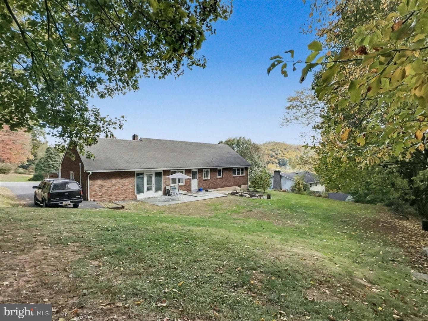 53 Chestnut Street photo 20