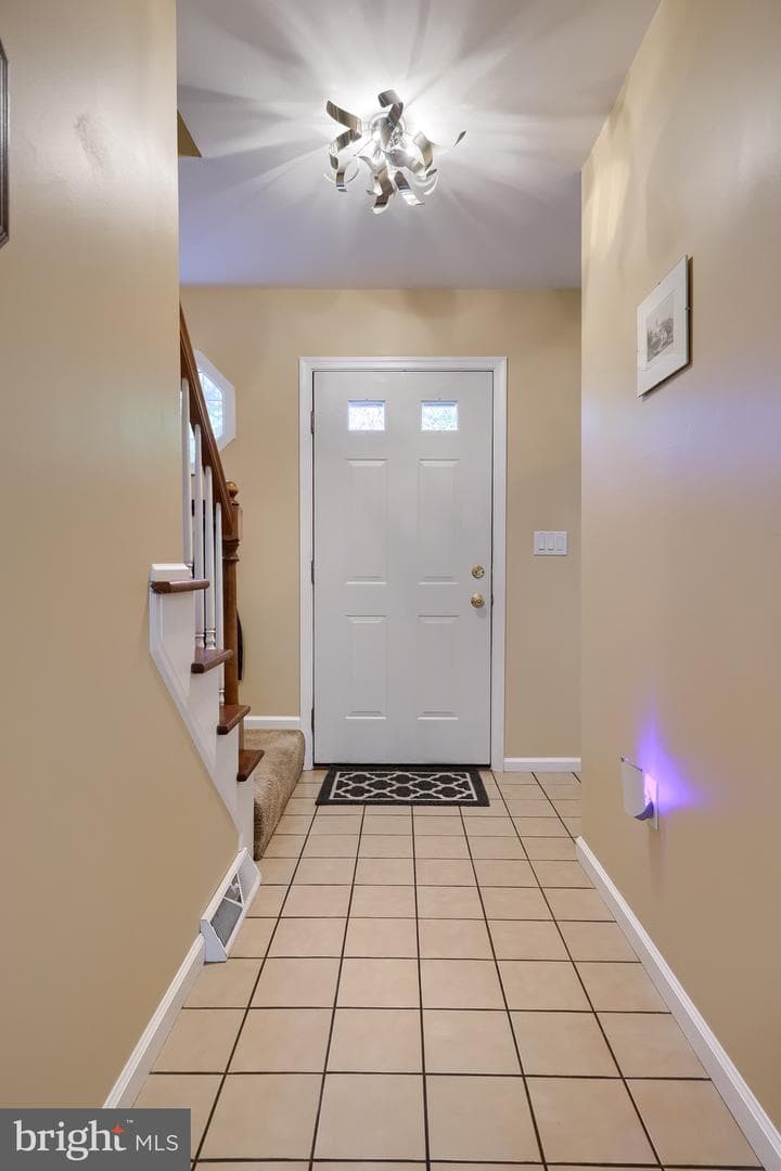 189 Ridings Way photo 2