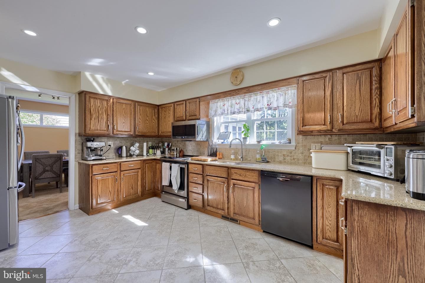189 Ridings Way photo 3
