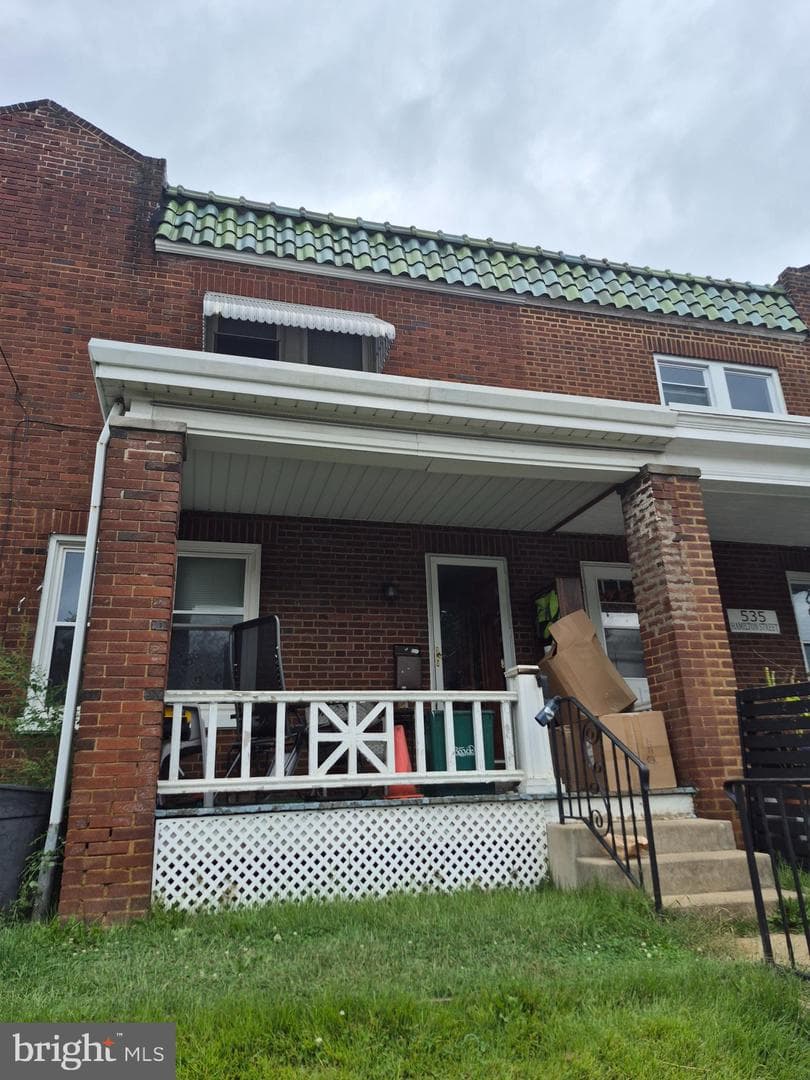 533 Hamilton Street photo 3