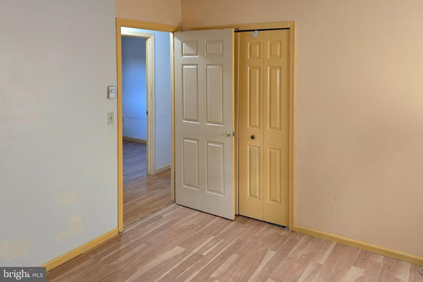 2322 Hershey Avenue photo 8