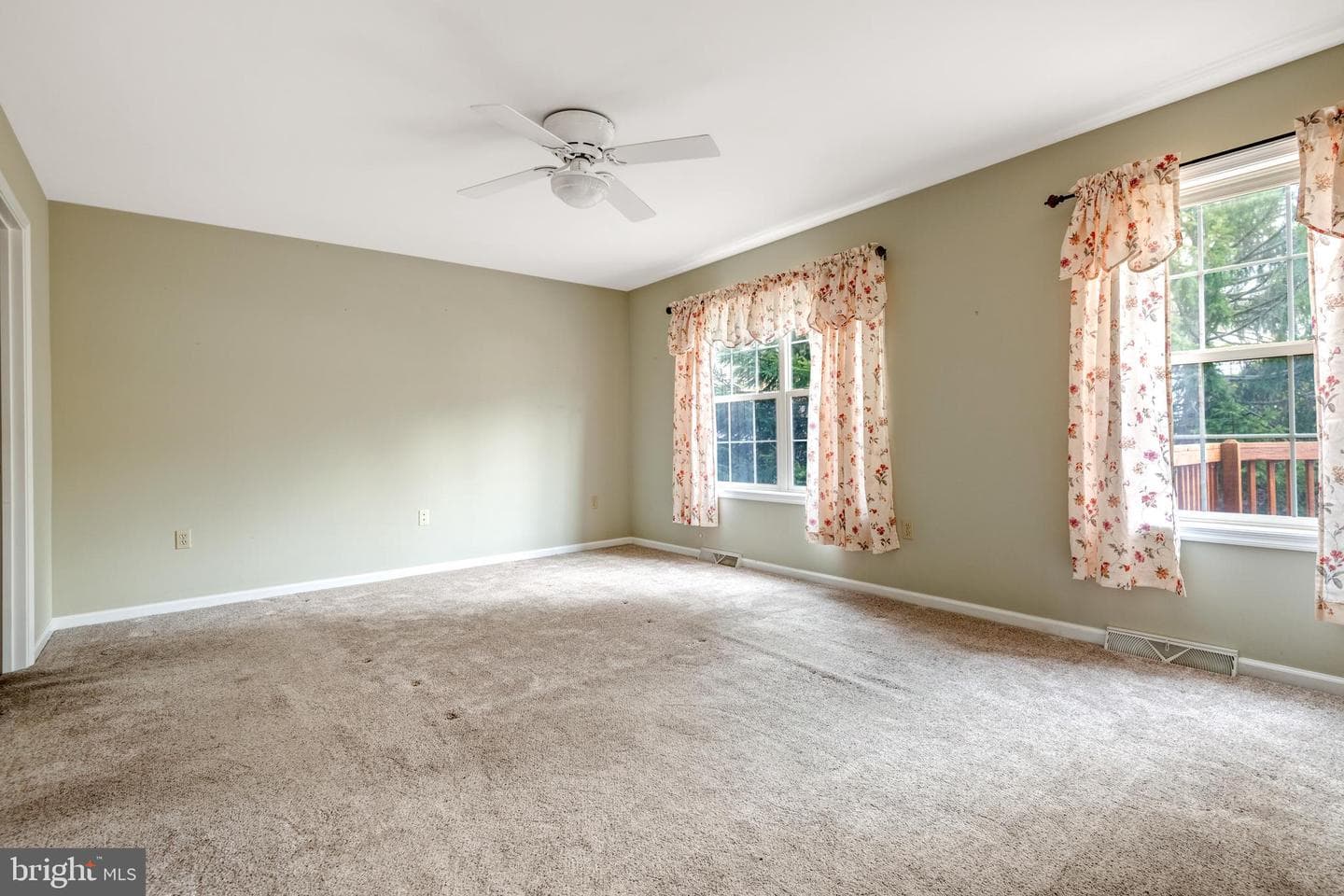 127 River Bend Park photo 16