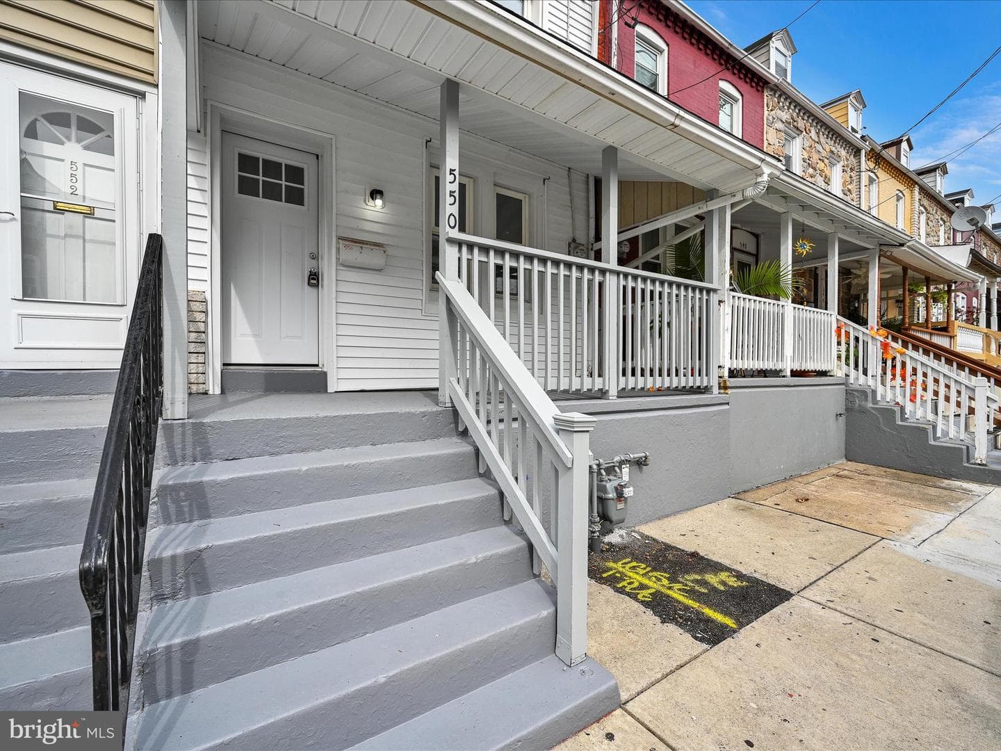 550 Dauphin Street photo 3