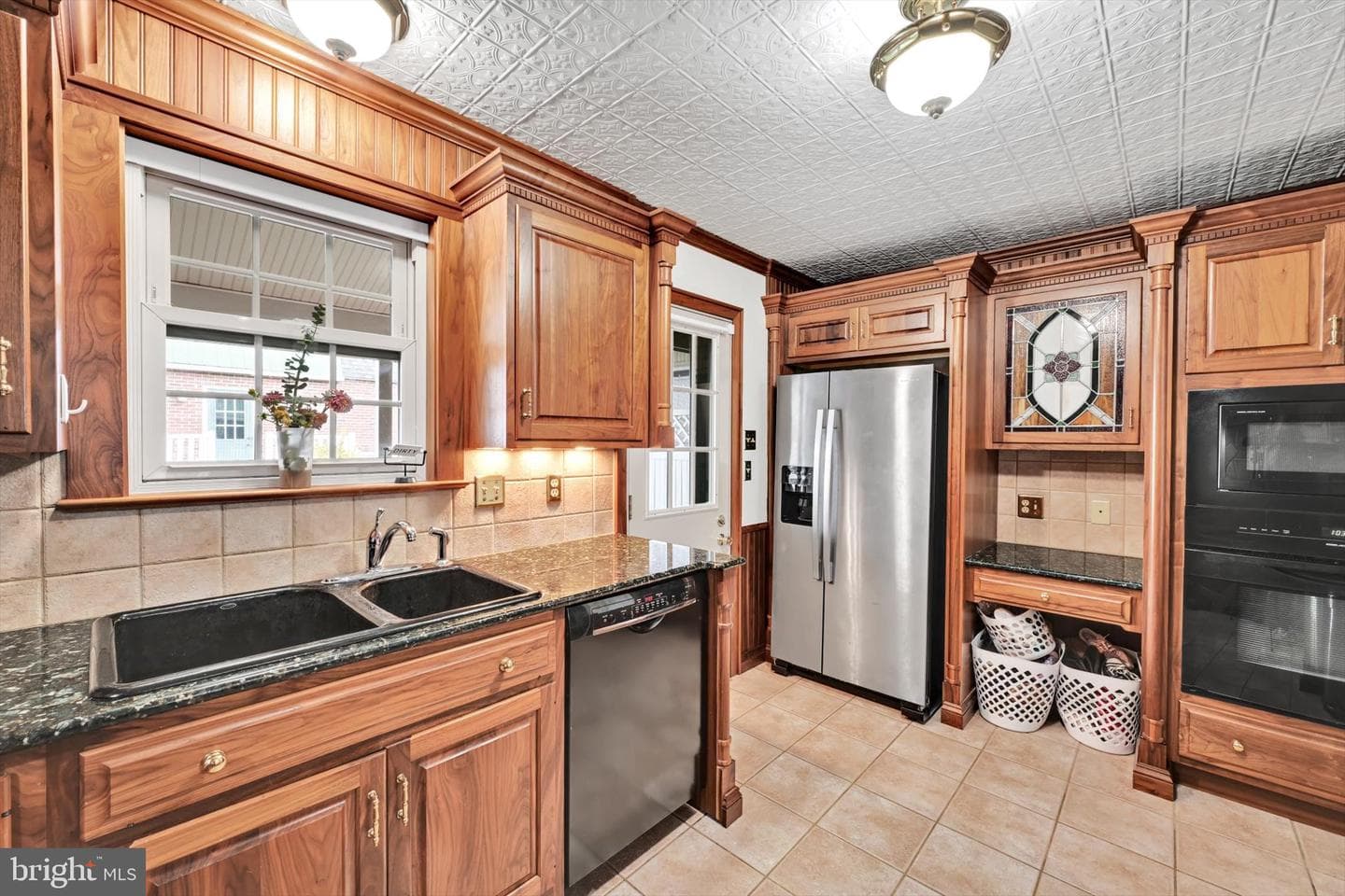 18 E Pine Street photo 13