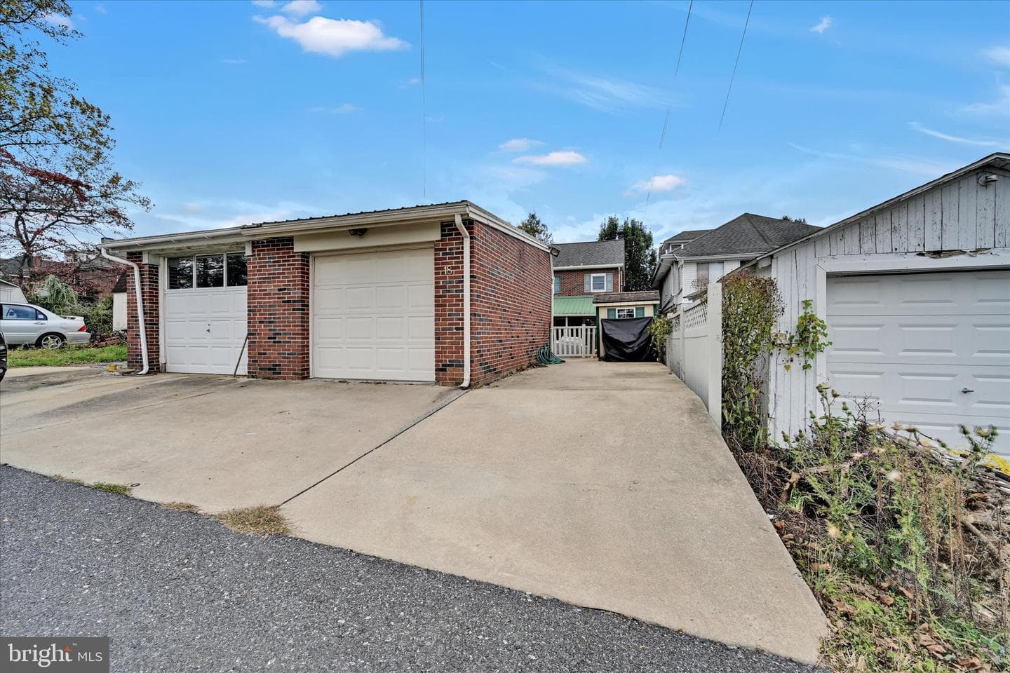 18 E Pine Street photo 30
