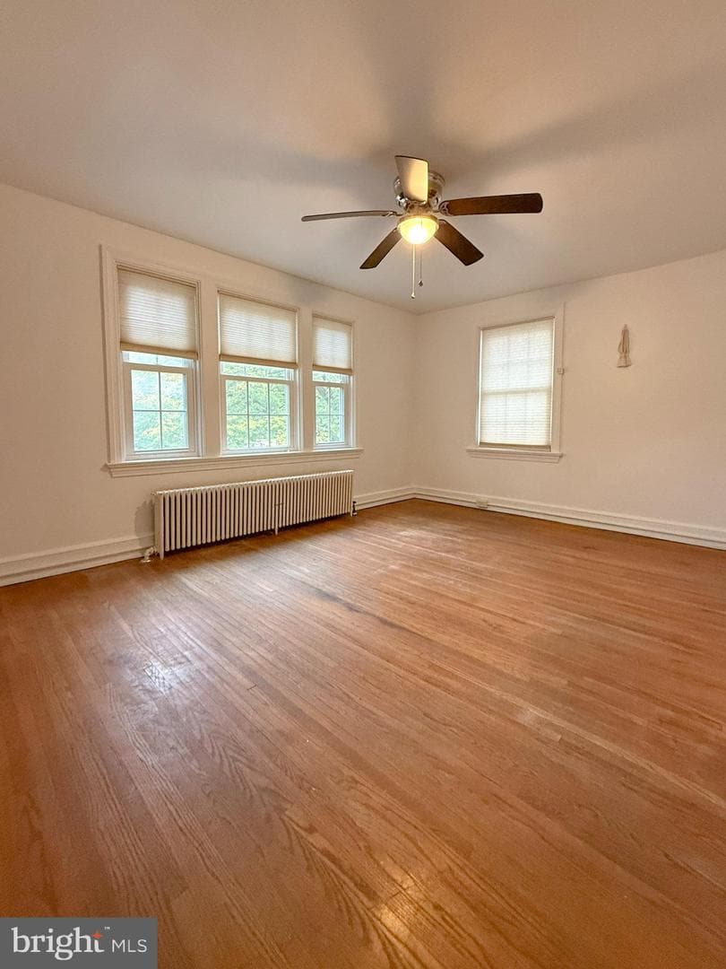 742 Lehigh Avenue photo 10