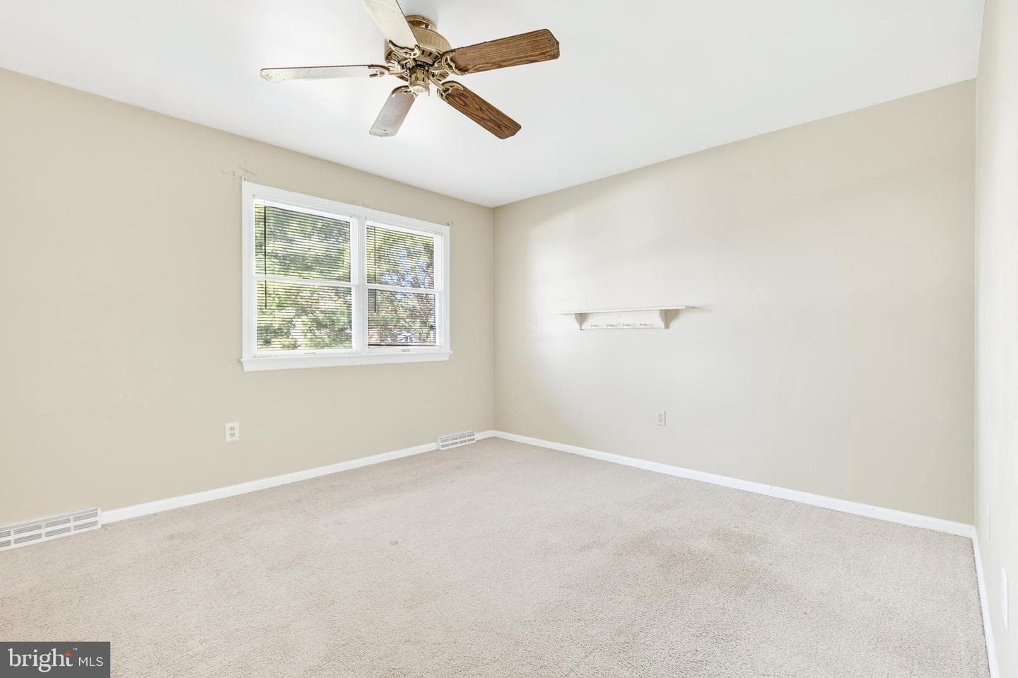 6 Leesburge Drive photo 13