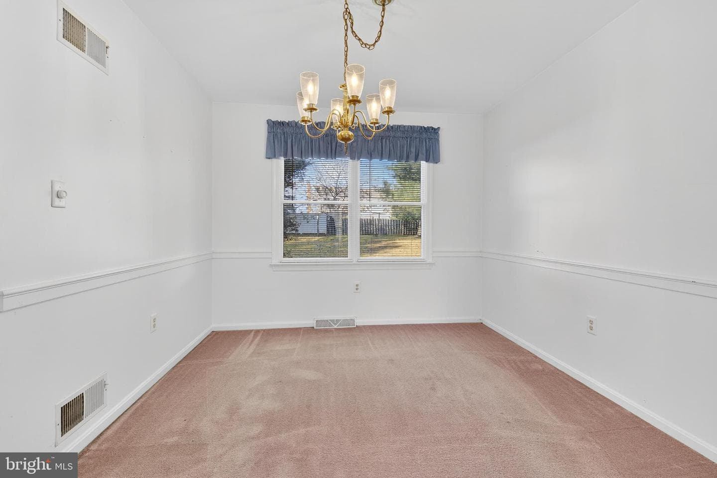 6 Leesburge Drive photo 5