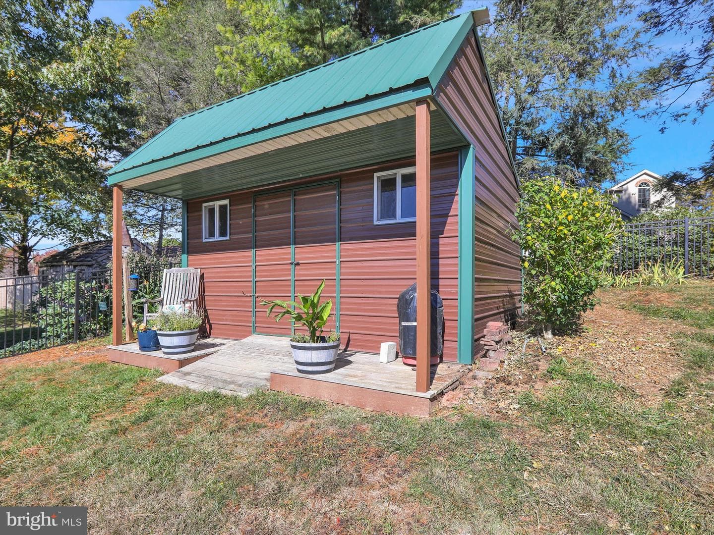 106 Westview Drive photo 32