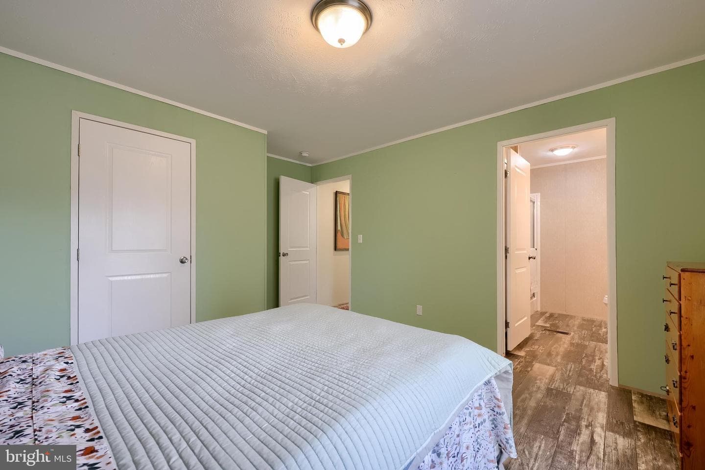 726 Nancy Lane photo 15