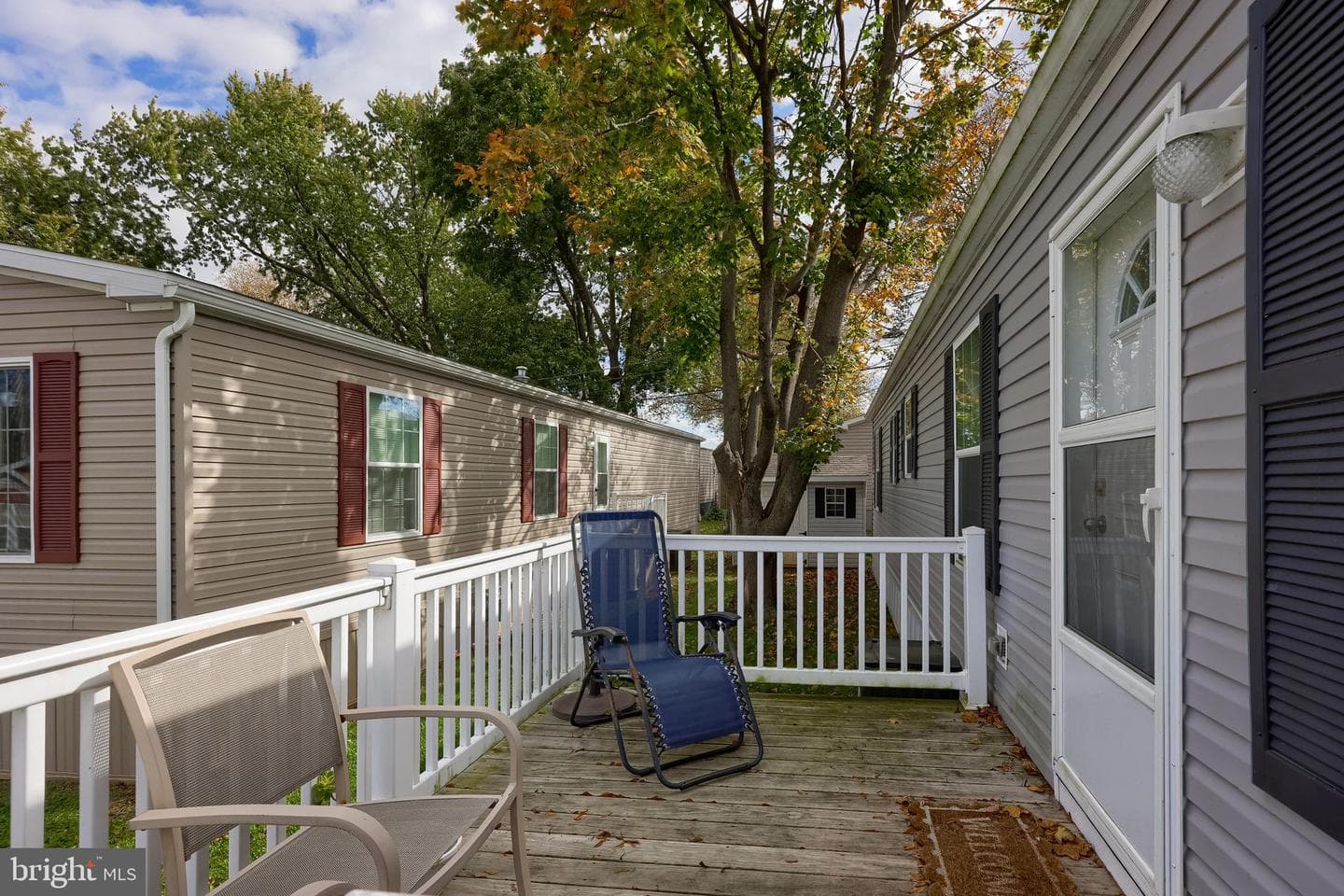 726 Nancy Lane photo 3