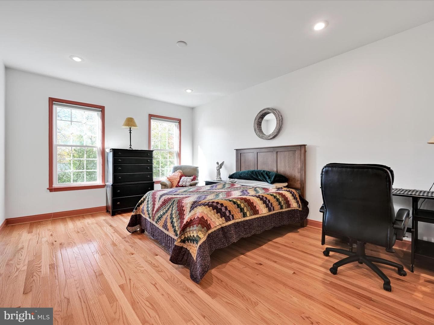 26 Upper Grn photo 27