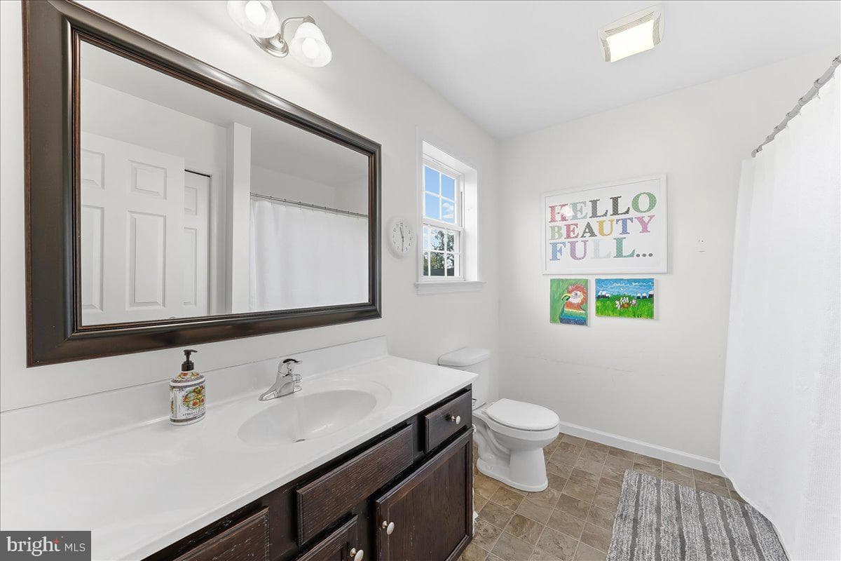 36 Myers Crossing photo 16
