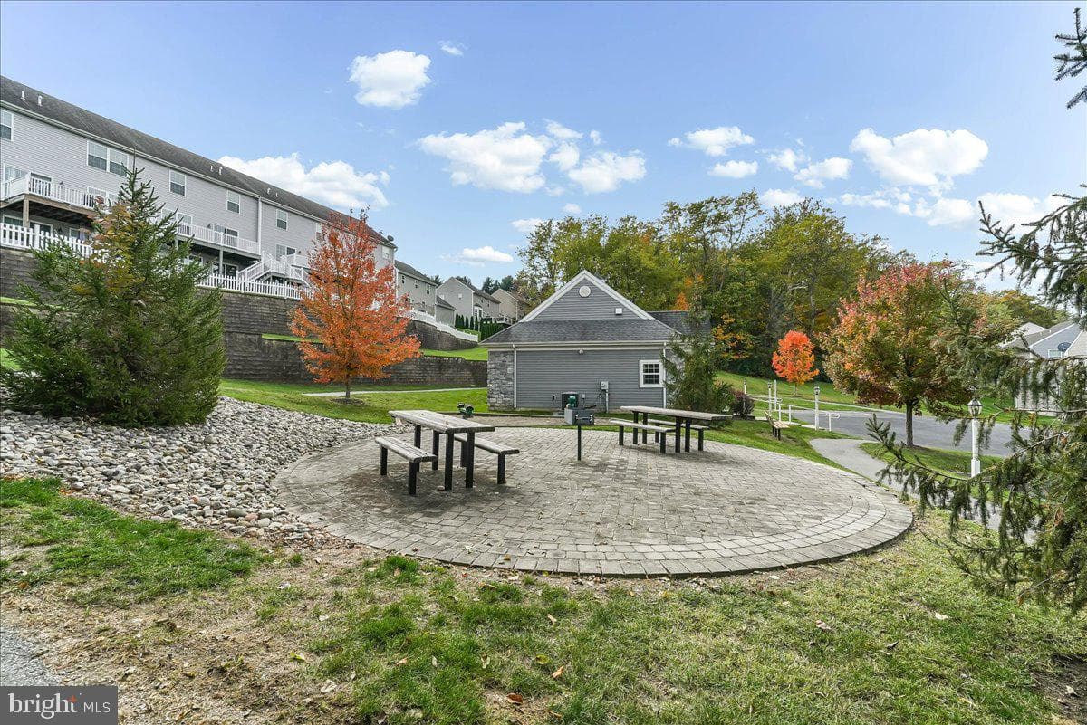 36 Myers Crossing photo 33