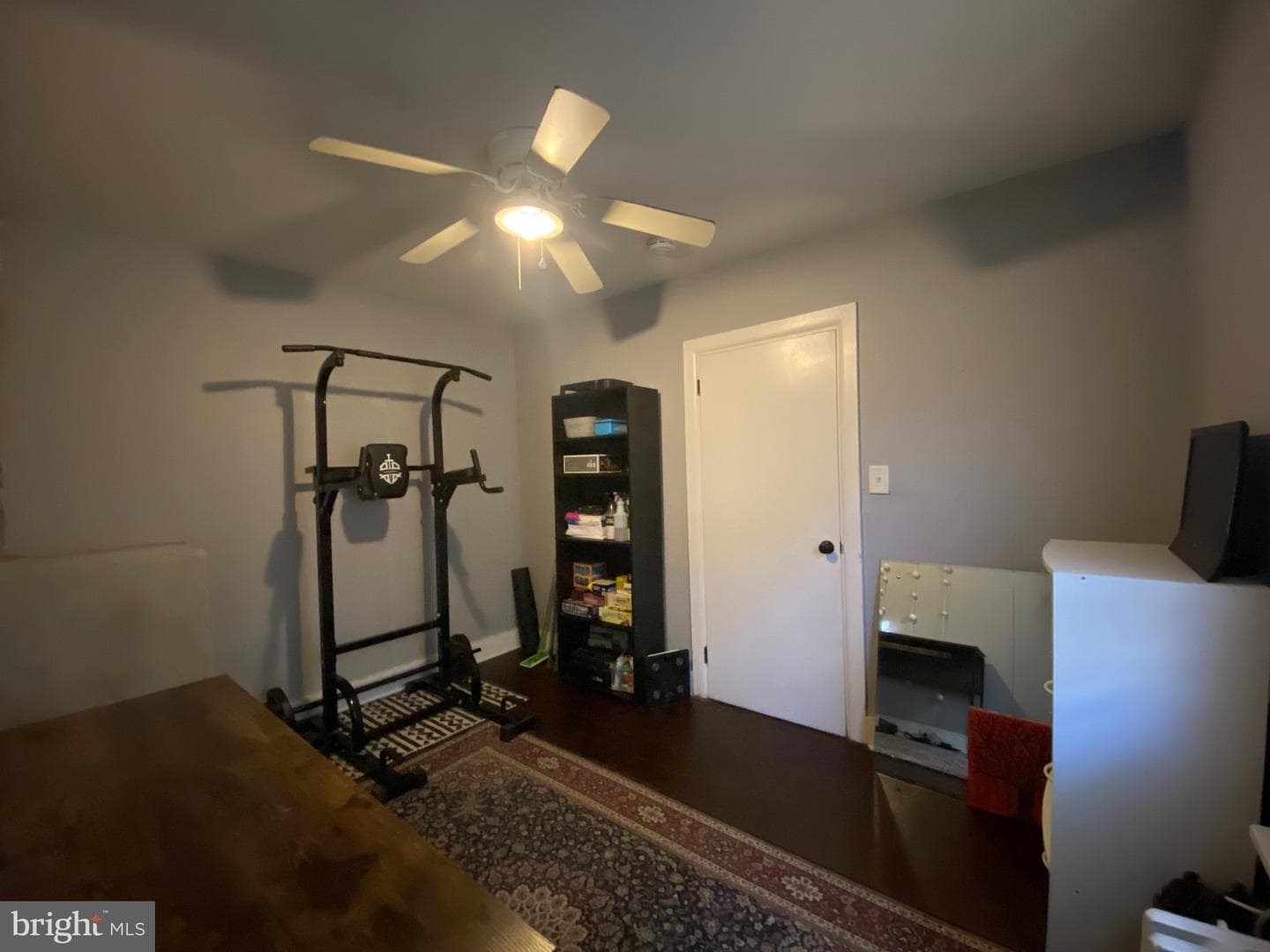 518 Spruce Street photo 11