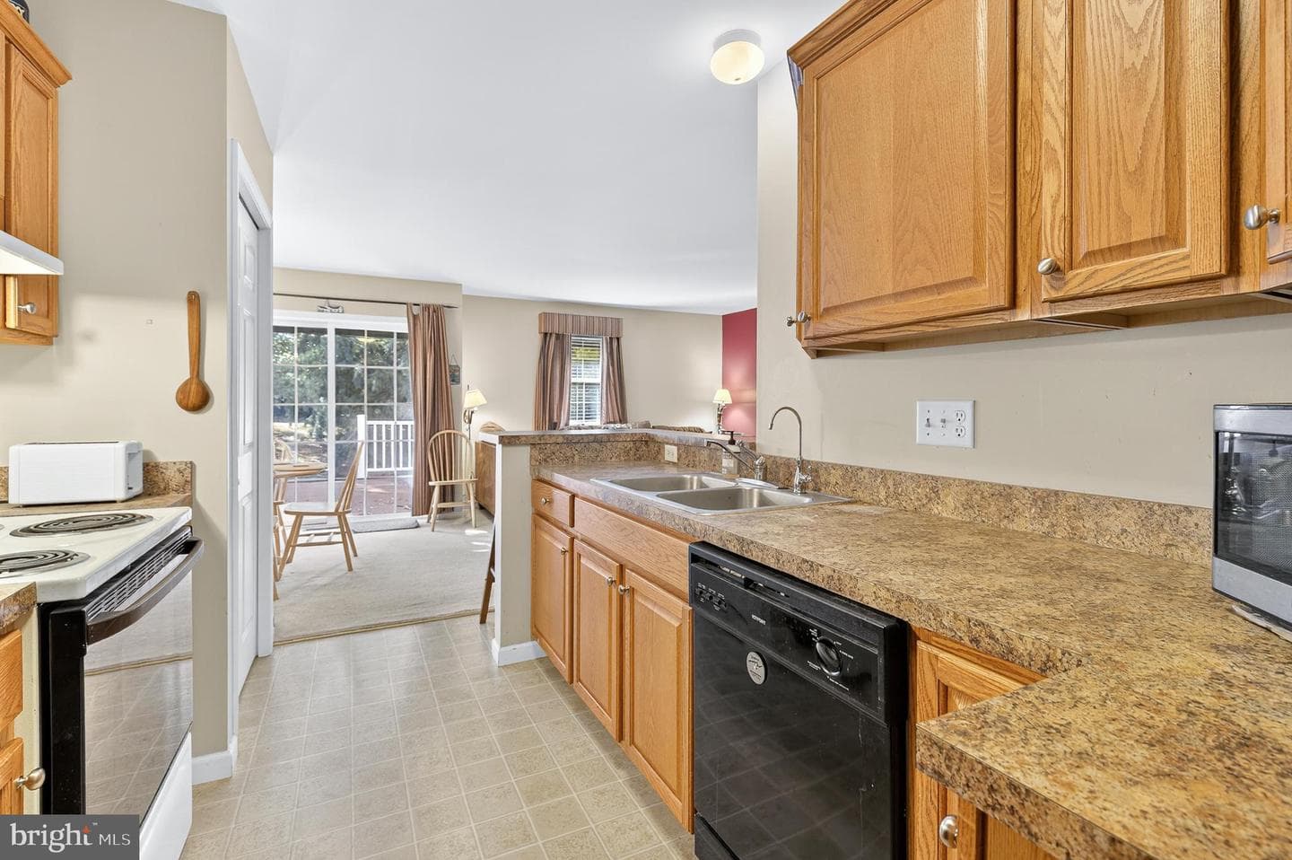 762 Keller Drive photo 8